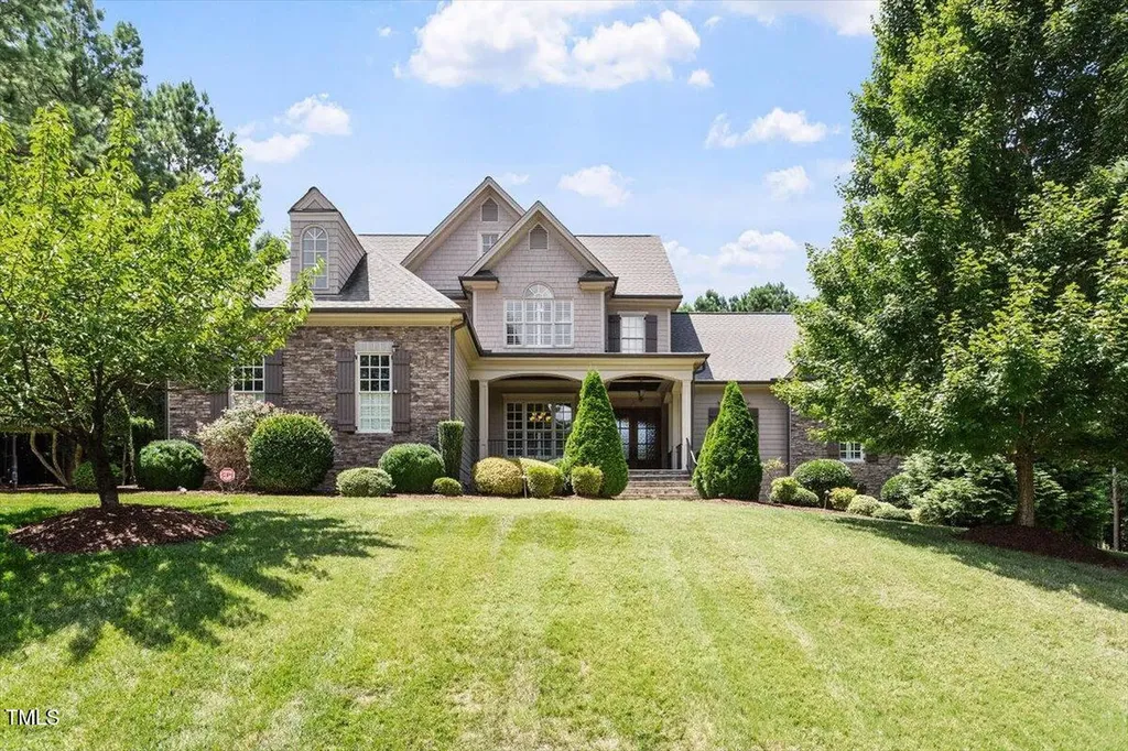 124 Dartmoor Lane Raleigh NC 27614