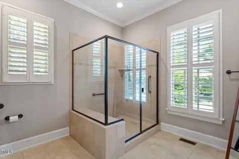124 Dartmoor Lane Raleigh NC 27614