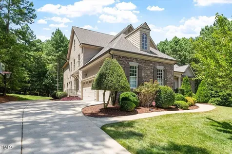 124 Dartmoor Lane Raleigh NC 27614
