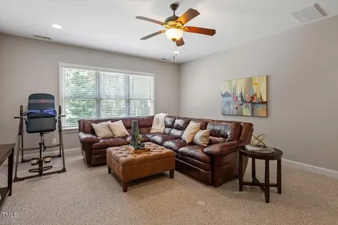 124 Dartmoor Lane Raleigh NC 27614