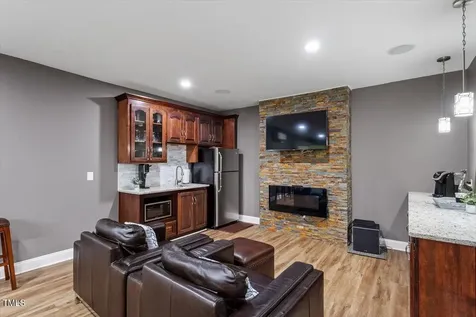 124 Dartmoor Lane Raleigh NC 27614