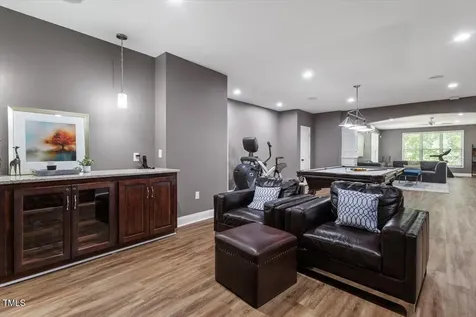 124 Dartmoor Lane Raleigh NC 27614