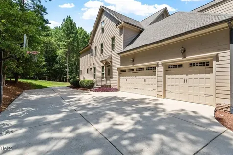 124 Dartmoor Lane Raleigh NC 27614