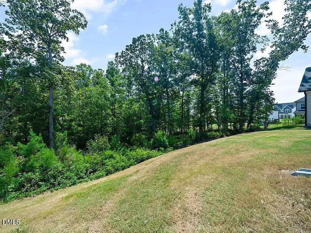 1425 Queen Trigger Drive Fuquay Varina NC 27526