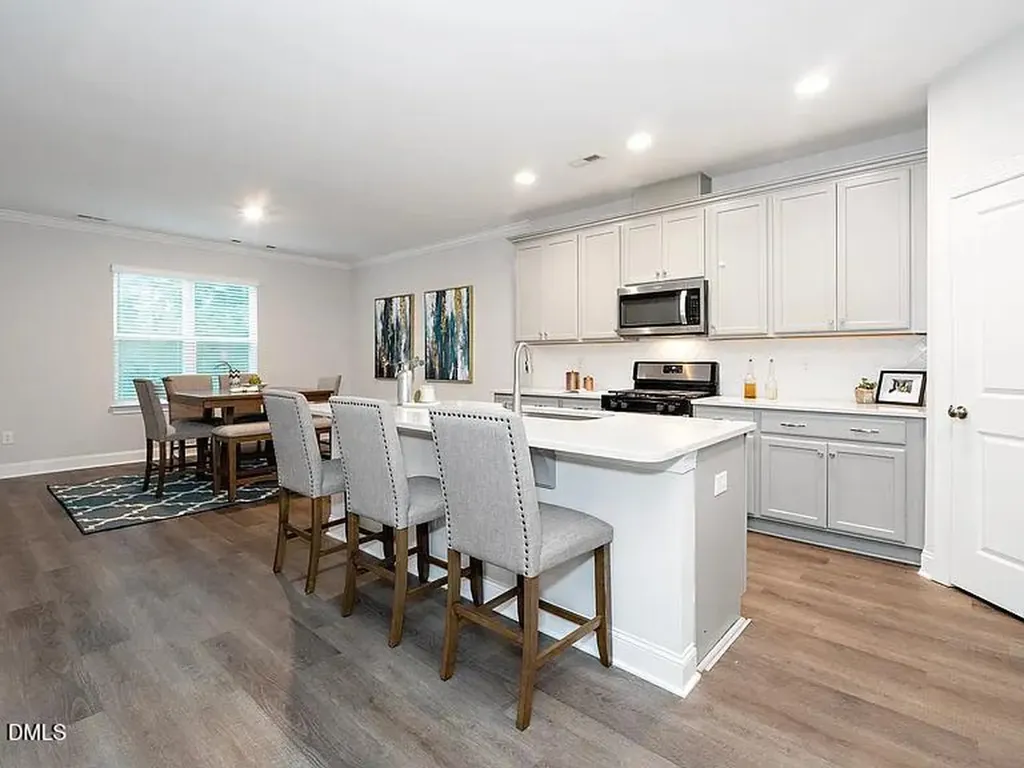 1425 Queen Trigger Drive Fuquay Varina NC 27526