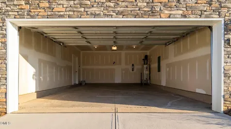 1440 Carisbrooke Drive Mebane NC 27302