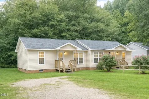 228 Crozier Street Henderson NC 27536