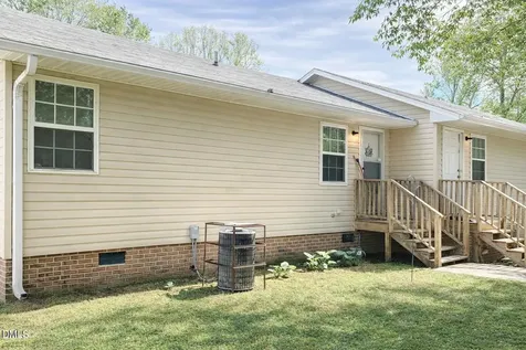 228 Crozier Street Henderson NC 27536