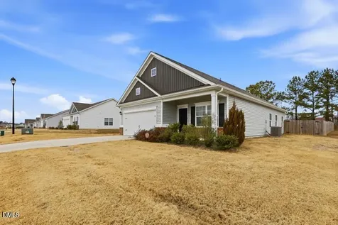 318 Settlers Pointe Drive Pikeville NC 27863
