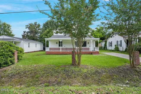 163 W Lillington Street Angier NC 27501