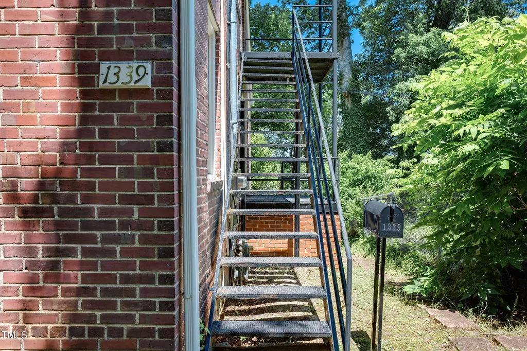 1339 Mordecai Drive Raleigh NC 27604