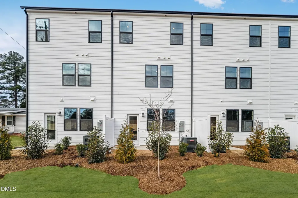 2302 Oakwood Meadows Court Raleigh NC 27604
