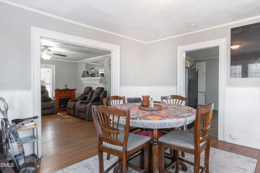 807 N Pollock Street Selma NC 27576