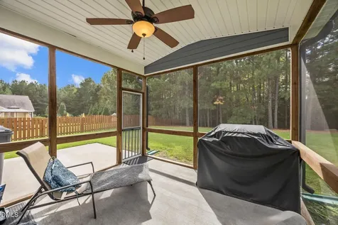 4145 Weavers Pond Drive Zebulon NC 27597