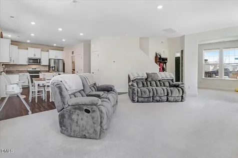 825 Golden Plum Lane Zebulon NC 27597