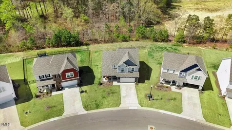 825 Golden Plum Lane Zebulon NC 27597