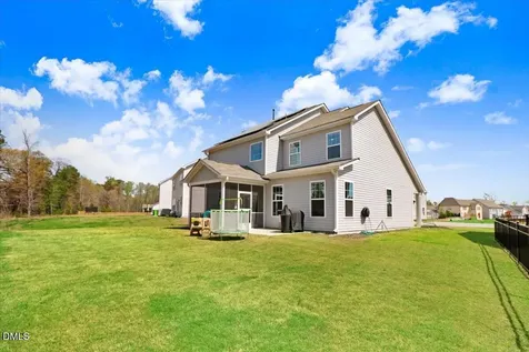 825 Golden Plum Lane Zebulon NC 27597