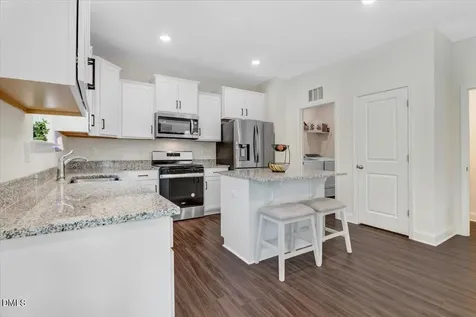 825 Golden Plum Lane Zebulon NC 27597