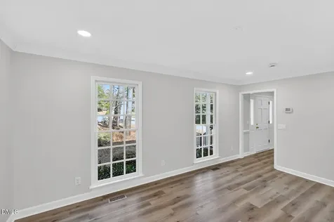2224 Effingham Circle Raleigh NC 27615