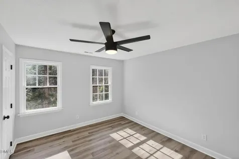 2224 Effingham Circle Raleigh NC 27615