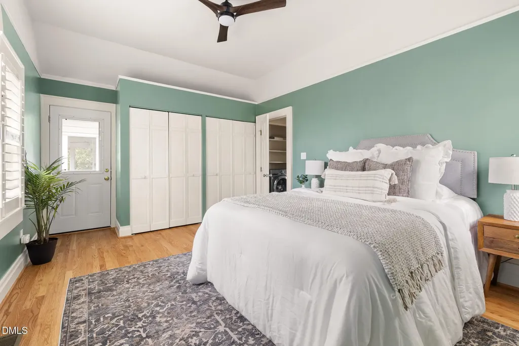 1008 Dawes Street Chapel Hill NC 27516