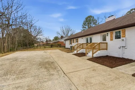 5412 Peppercorn Street Durham NC 27704