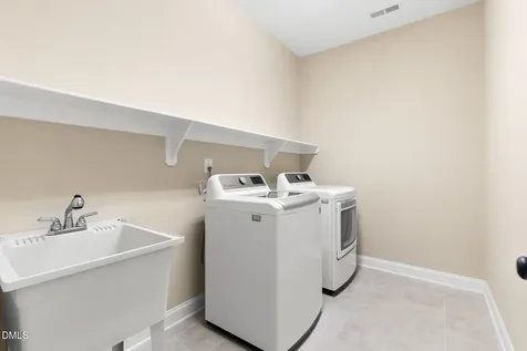 1016 Regency Cottage Place Cary NC 27518
