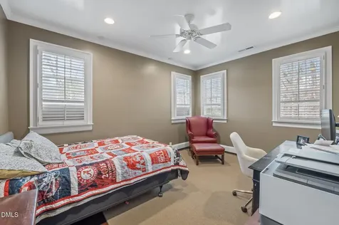 18 Marchmont Court Durham NC 27705