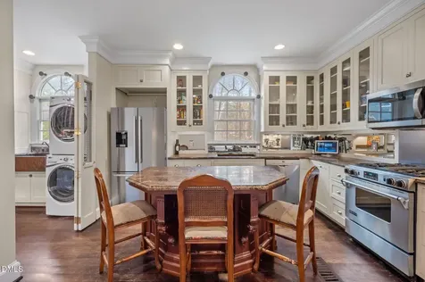 18 Marchmont Court Durham NC 27705