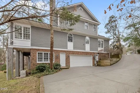 18 Marchmont Court Durham NC 27705