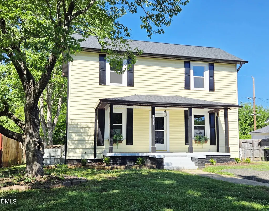 2508 Ossipee Front Street Elon NC 27244