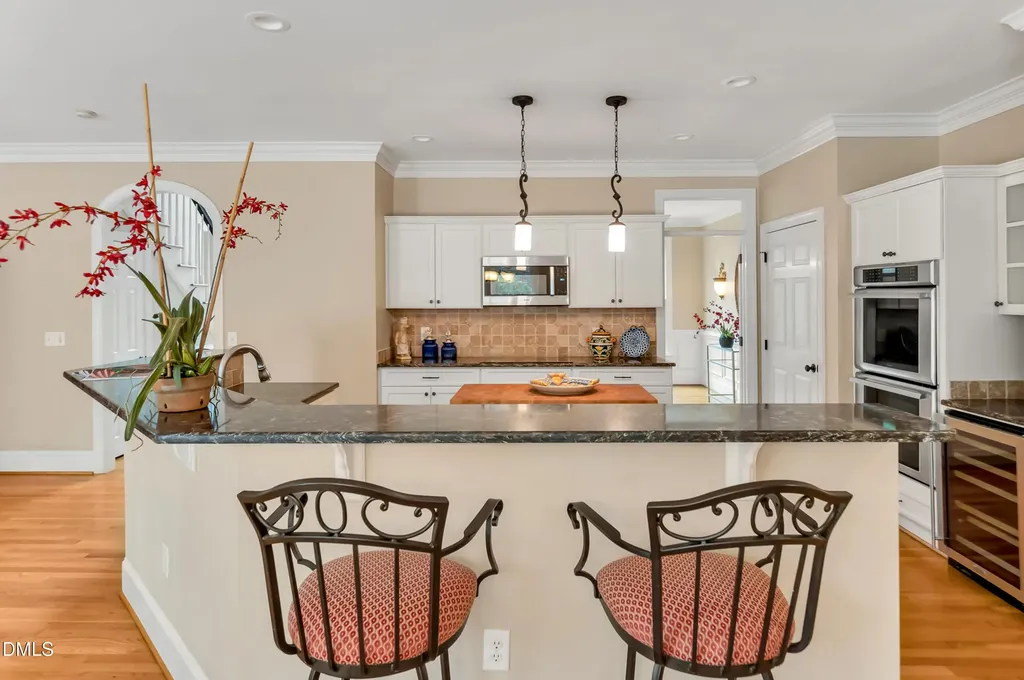 101 Collinson Drive Chapel Hill NC 27514