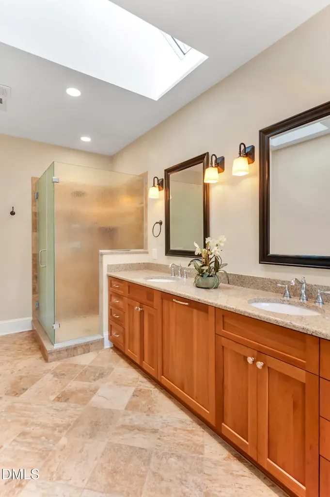 101 Collinson Drive Chapel Hill NC 27514