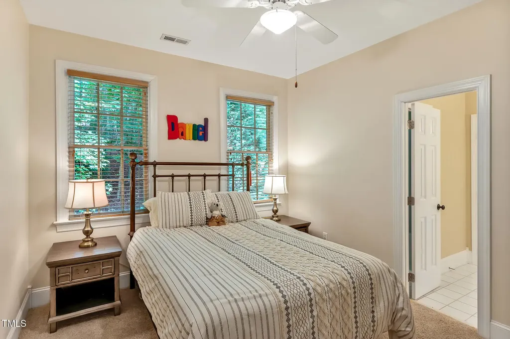 101 Collinson Drive Chapel Hill NC 27514