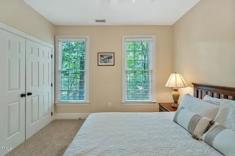 101 Collinson Drive Chapel Hill NC 27514
