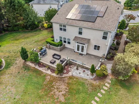 607 Ravenstone Lane Durham NC 27703