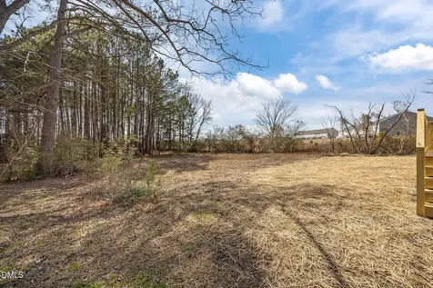 749 W Church Street Angier NC 27501