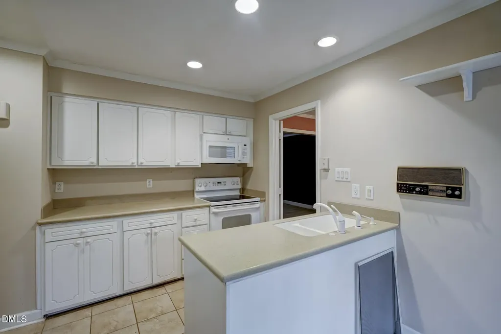 6801 Oak Ridge Drive Raleigh NC 27612