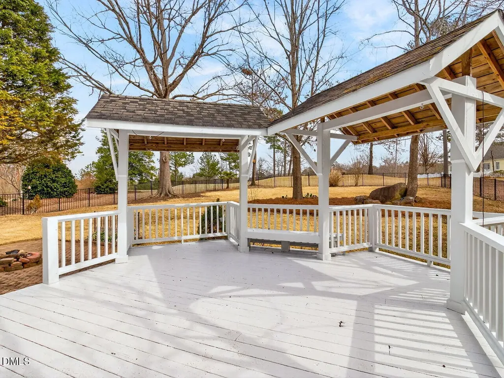 106 Muirfield Lane Clayton NC 27527