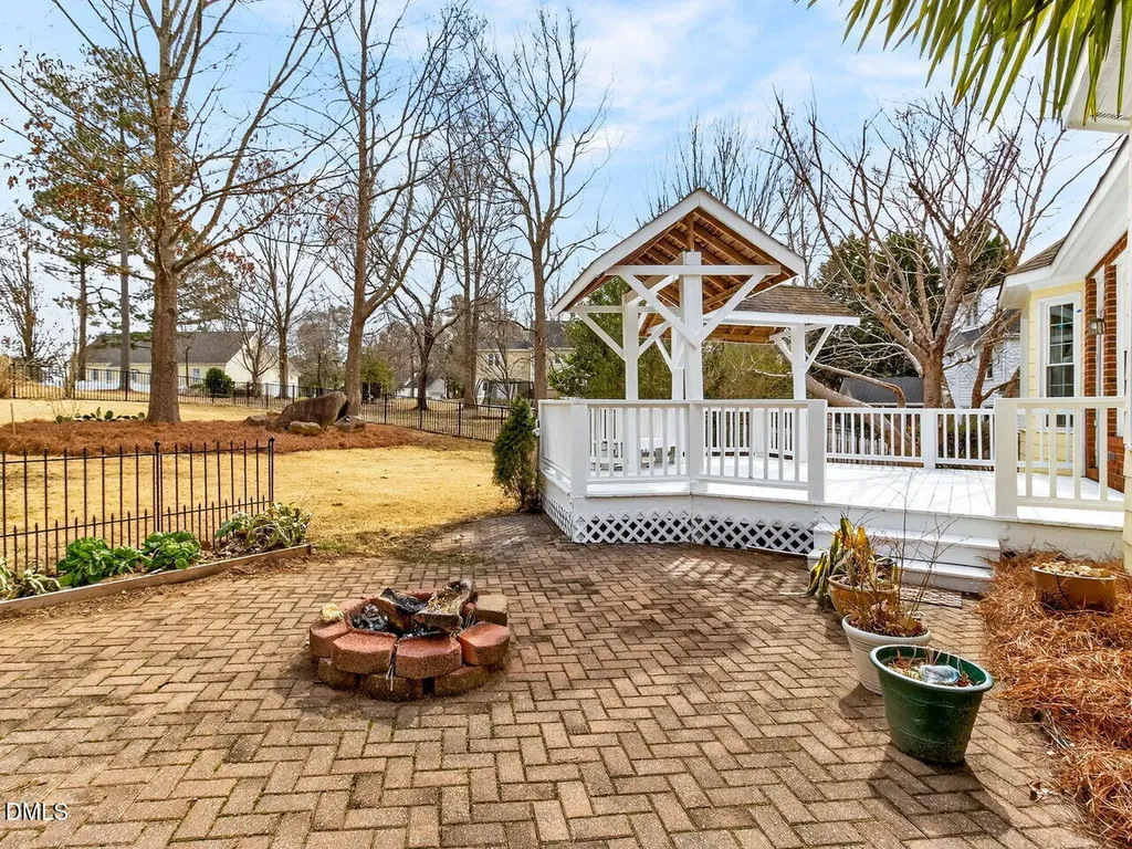 106 Muirfield Lane Clayton NC 27527
