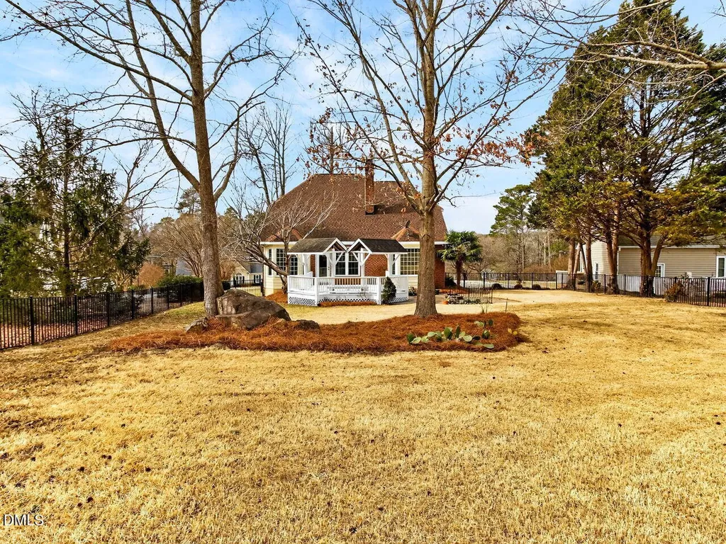 106 Muirfield Lane Clayton NC 27527