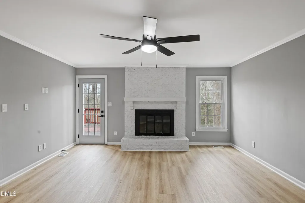 103 Bridgestone Court Fuquay Varina NC 27526