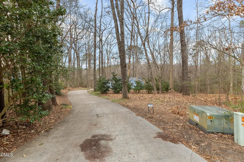 103 Bridgestone Court Fuquay Varina NC 27526