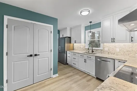 103 Bridgestone Court Fuquay Varina NC 27526