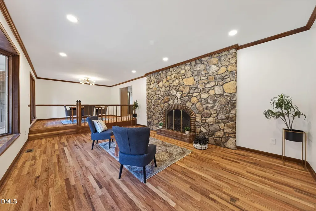 5916 Old Nc 86 Chapel Hill NC 27516