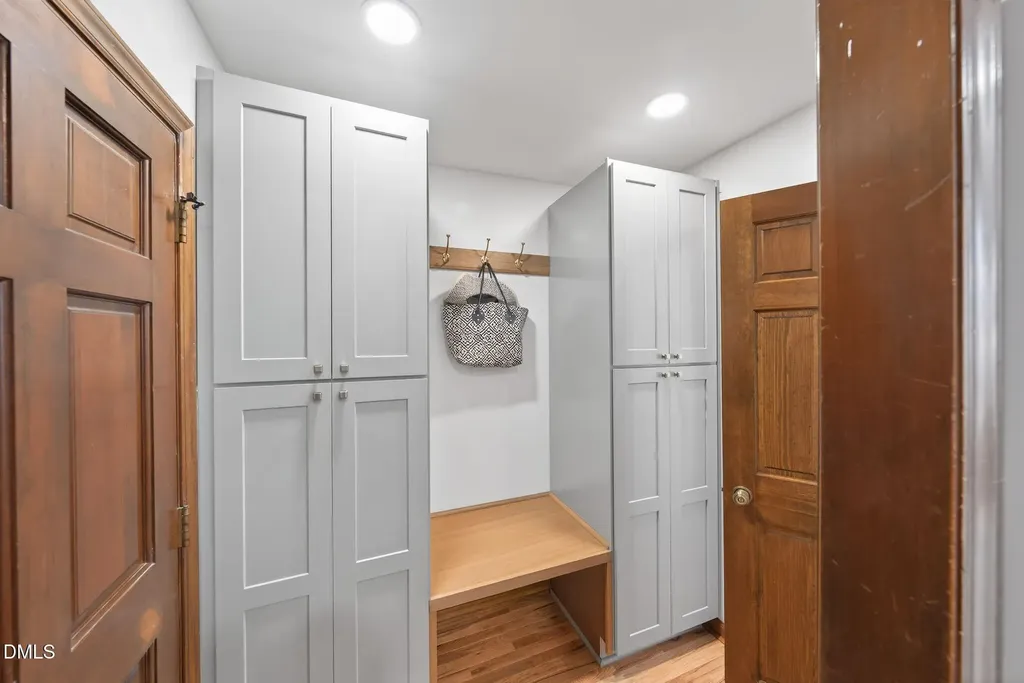5916 Old Nc 86 Chapel Hill NC 27516