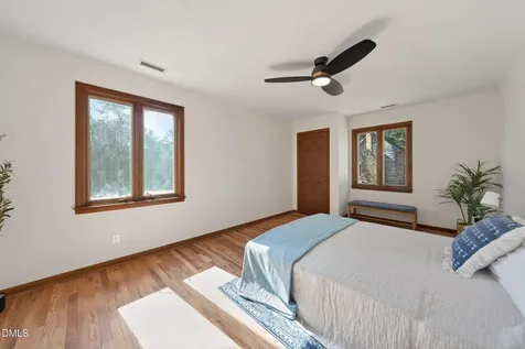 5916 Old Nc 86 Chapel Hill NC 27516