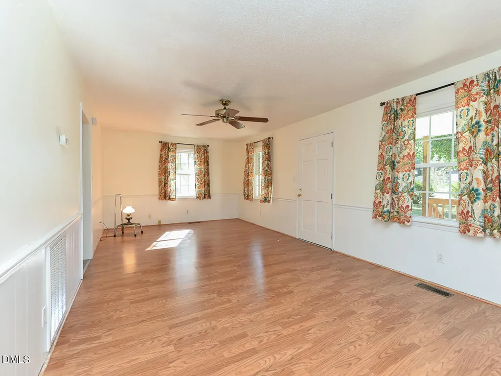 178 Paceville Road Selma NC 27576