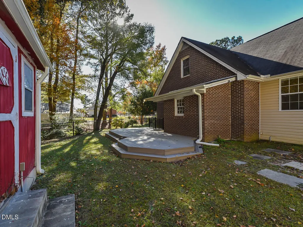 178 Paceville Road Selma NC 27576