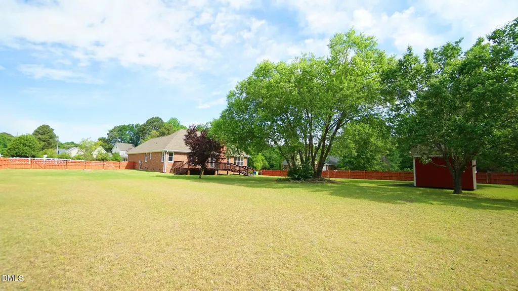 400 Knolls View Drive Fuquay Varina NC 27526